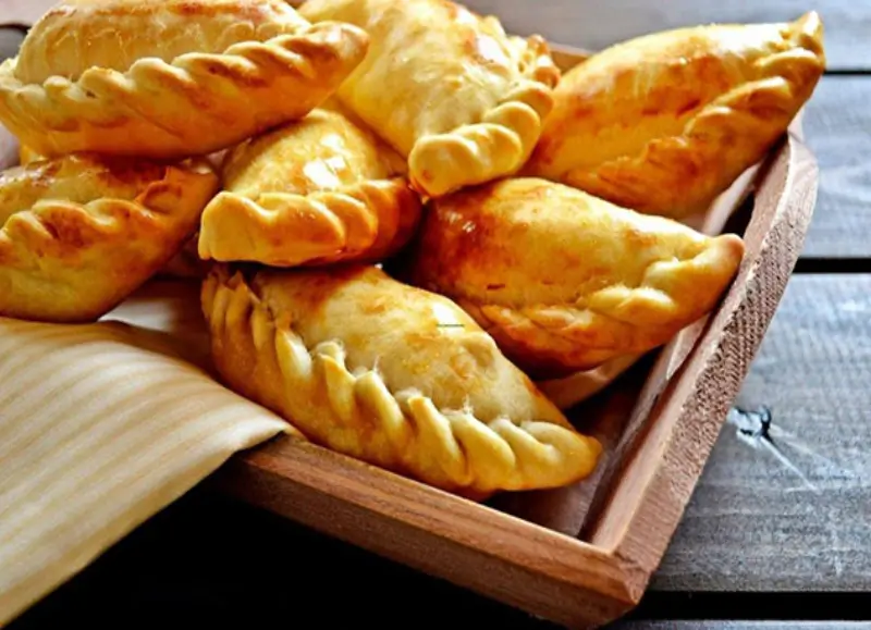 Empanadas (x6)